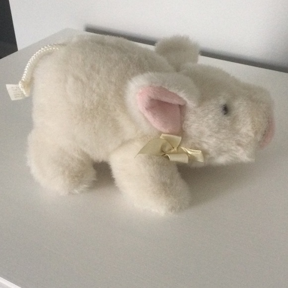 Plush Pig - Picture 2 of 6